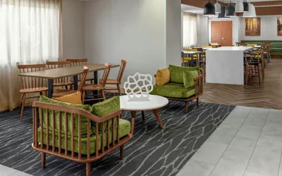 Photo 2 - Fairfield Inn & Suites Saginaw