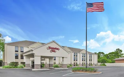 Photo 2 - Hampton Inn Thomasville