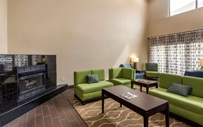 Photo 4 - Comfort Inn Paducah I-24