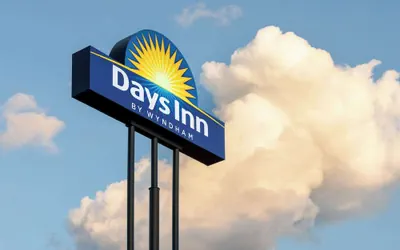 Photo 2 - Days Inn by Wyndham Covington