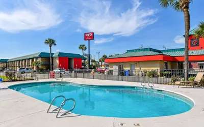 Photo 2 - OYO Hotel Lake Park/Valdosta I-75, Exit 5