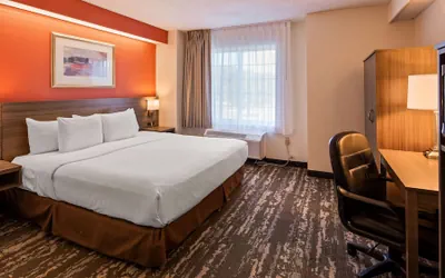 Photo 5 - Charlevoix Inn & Suites SureStay Collection by Best Western