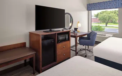Photo 5 - Hampton Inn Minneapolis NW Maple Grove