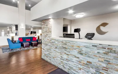 Photo 4 - Comfort Inn & Suites Surprise Near Sun City West