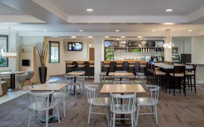 Photo 4 - Courtyard by Marriott - Naples