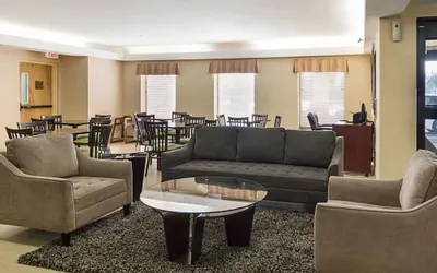 Photo 4 - Quality Inn Richmond Airport