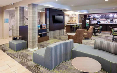 Photo 5 - Courtyard by Marriott Pensacola