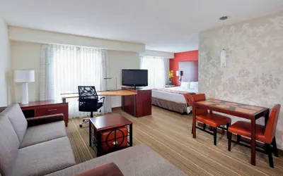 Photo 4 - Residence Inn Cedar Rapids