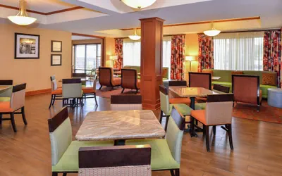 Photo 3 - Hampton Inn Martinsburg