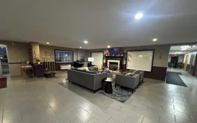 Photo 4 - Best Western Dodgeville Inn & Suites