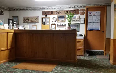 Photo 5 - Burr Oak Motel