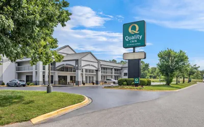 Photo 2 - Quality Inn Fort Campbell
