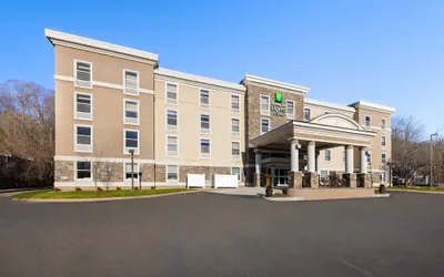 Holiday Inn Express Hotel & Suites Danbury - I-84 by IHG