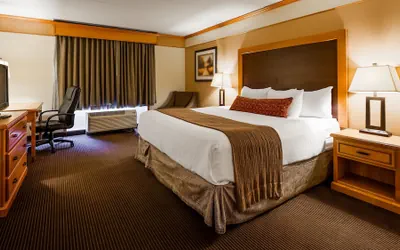 Photo 2 - Best Western Plus Sidney Lodge