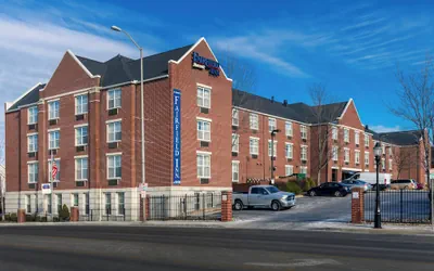 Photo 2 - Fairfield Inn Kansas City Downtown/Union Hill by Marriott