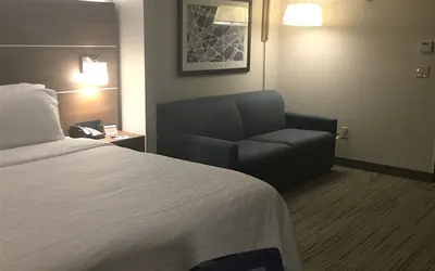Photo 3 - Holiday Inn Express Atlanta - Emory University Area by IHG