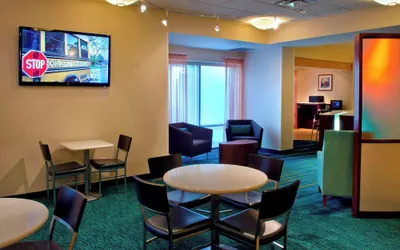 Photo 2 - SpringHill Suites by Marriott Philadelphia Plymouth Meeting