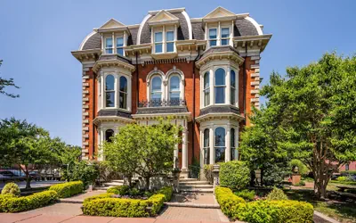 Photo 2 - The Mansion On Delaware Ave
