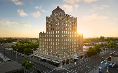 Photo 2 - The Marcus Whitman Hotel
