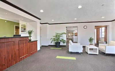 Photo 5 - Studio 6 Plano, TX - Dallas - Plano Medical Center