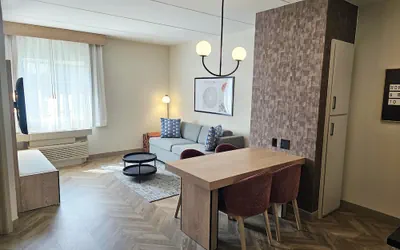 Photo 2 - Sonesta Simply Suites Nanuet