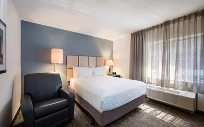 Photo 3 - Sonesta Simply Suites Nanuet