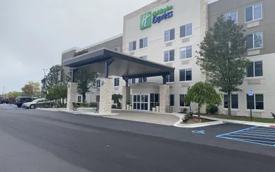 Holiday Inn Express Wixom by IHG