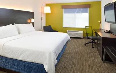 Photo 5 - Holiday Inn Express Wixom by IHG