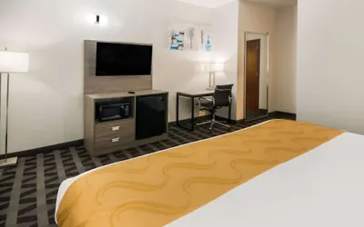 Photo 5 - Quality Inn & Suites Waco North
