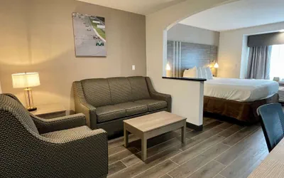 Photo 2 - Best Western Roanoke Inn & Suites