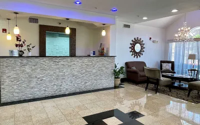 Photo 3 - Best Western Roanoke Inn & Suites
