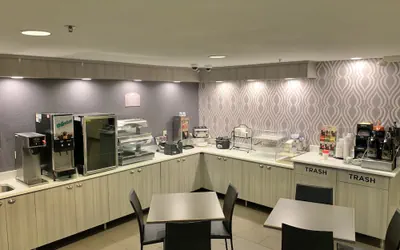 Photo 2 - Microtel Inn & Suites by Wyndham Inver Grove Heights/Minneap