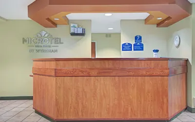 Photo 3 - Microtel Inn & Suites by Wyndham Inver Grove Heights/Minneap