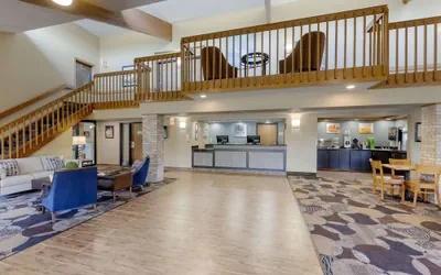 Photo 5 - Quality Inn Oshkosh Aviation Park