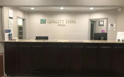 Photo 3 - Quality Inn Vincennes
