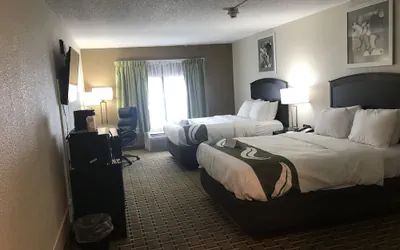 Photo 5 - Quality Inn Vincennes