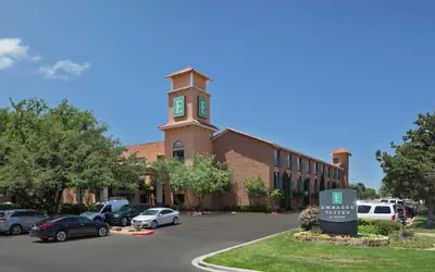 Photo 2 - Embassy Suites Lubbock
