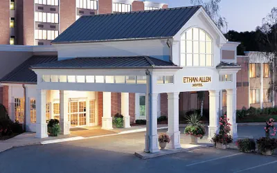 Photo 2 - Ethan Allen Hotel