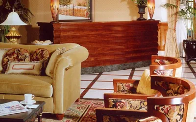 Photo 4 - The Rose Hotel