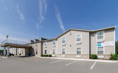 Photo 2 - Quality Inn Kearney - Liberty