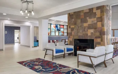 Photo 3 - Hampton Inn & Suites Birmingham-Pelham (I-65)