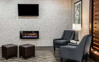 Photo 4 - Comfort Inn & Suites Pharr - McAllen