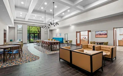 Photo 3 - Hampton Inn & Suites East Lansing/Okemos
