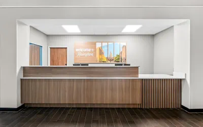 Photo 5 - Hampton Inn & Suites East Lansing/Okemos