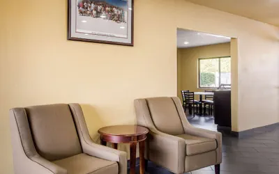 Photo 5 - Quality Inn Stateline