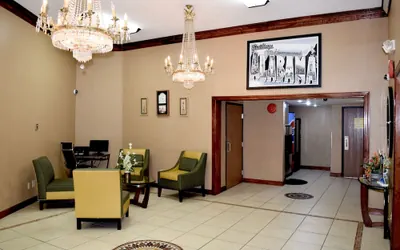 Photo 3 - Super 8 by Wyndham Homewood Birmingham Area