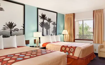 Photo 3 - Super 8 by Wyndham Indio