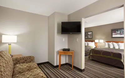 Photo 4 - Super 8 by Wyndham Bozeman