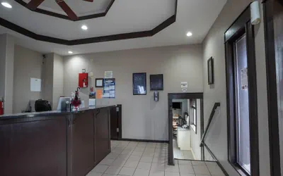 Photo 5 - Super 8 by Wyndham Miles City