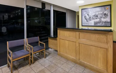 Photo 3 - Super 8 by Wyndham Lubbock Civic Center North